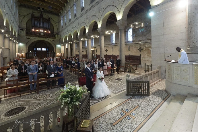 Marie et Nelson mariage à l'église