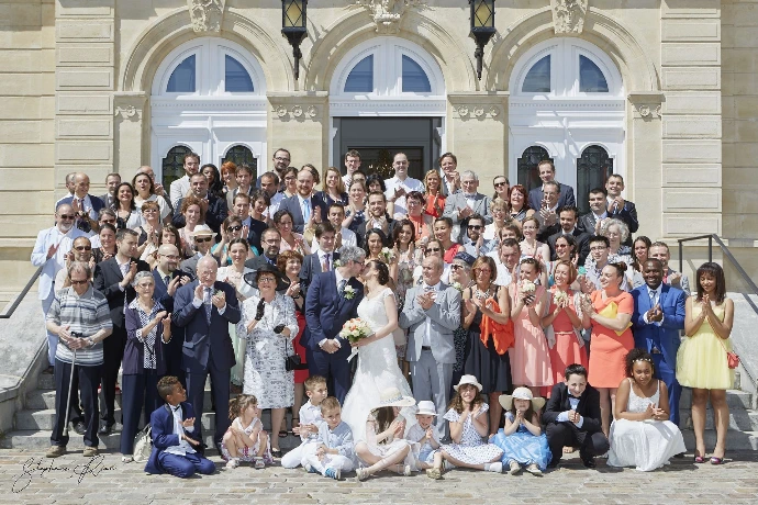 Sortie de la mairie
