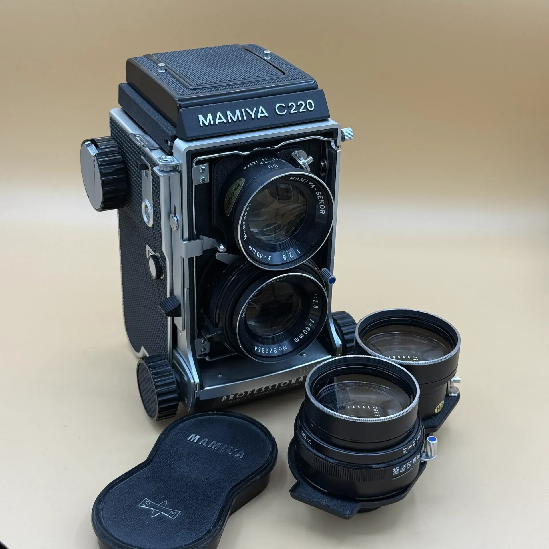 Mamiya C220