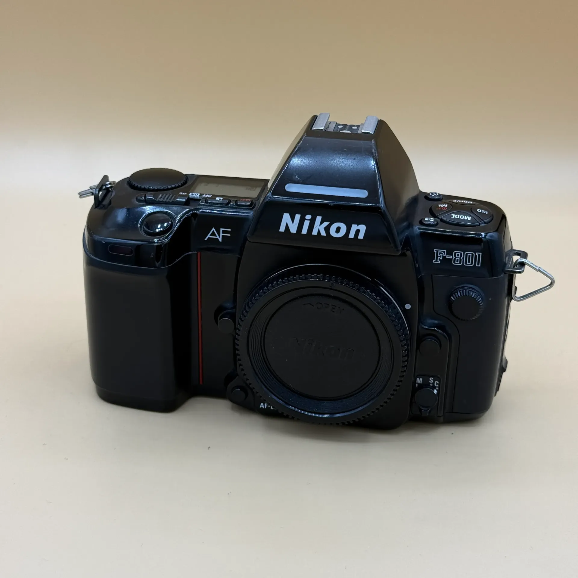 Nikon F-801