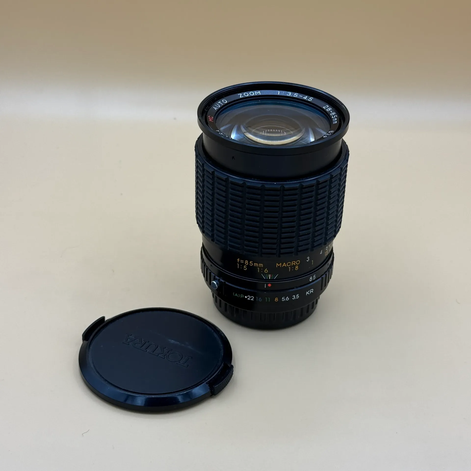 Tokura MC 28-85 mm f/3,5-4,5 K